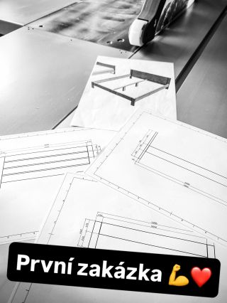 Zkusili jsme přijmout první zakázku. Jednoduchou manželskou postel 🛏️. Protože je určena do tinyhouse, bylo potřeba ji...